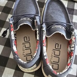Mens Hey Dude size 9